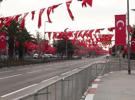 İstanbul’da bazı yollar trafiğe kapatıldı