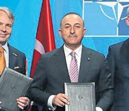 İsveç’in NATO belgeleri tuvalette!