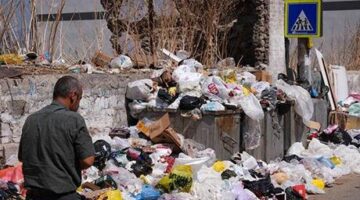 İzmir’de Konak ve Buca’da vatandaşların ‘çöp’ isyanı: Sokaklarımız leş gibi kokuyor