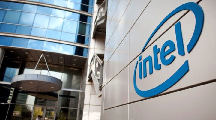 Japon SoftBank’tan Intel’e 2 milyar dolarlık yatırım