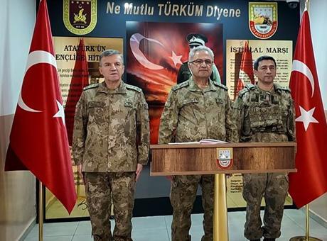 Kara Kuvvetleri Komutanı Orgeneral Metin Tokel, karargahlarda incelemelerde bulundu