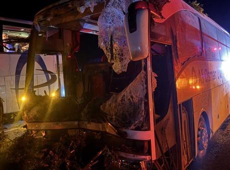 Kayseri’de yolcu otobüsü kaza yaptı! Ölü ve yaralılar var