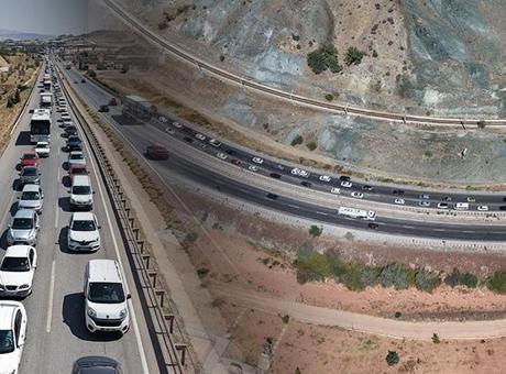 ‘Kilit kavşak’ta trafik durma noktasına geldi! Kilometrelerce araç kuyruğu