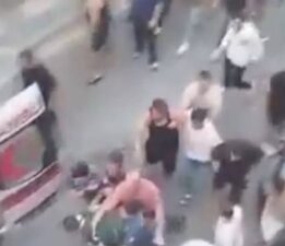 Kız arkadaşını bıçaklayan kişiye linç girişimi