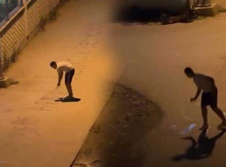 Mahalleyi ayağa kaldıran yazı! Gören polisi aradı