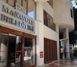 Manavgat Belediyesine rüşvet operasyonu! Eski imar müdürü tutuklandı