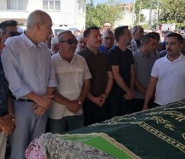 Meclis Başkanı Kurulmuş, Çanakkale’de cenaze törenine katıldı