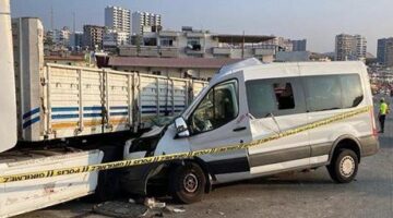Mersin yolunda facia! Sürücü uyudu, yurt çocuklarını taşıyan minibüs kaza yaptı: 2 ölü, 10 yaralı