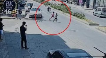 Mersin’de feci kaza! 2 kardeşe motosiklet çarptı, biri öldü