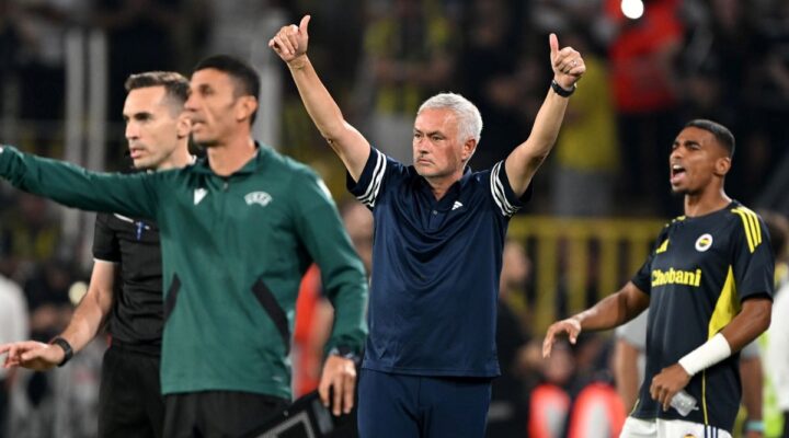 Mourinho’dan “Göztepe maçı için erteleme talebi olacak mı?” sorusuna yanıt