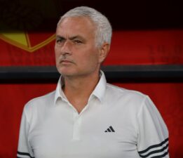 Mourinho’dan maça saatler kala Kerem Aktürkoğlu sorusuna yanıt: “Böyle bir ihtimal var”