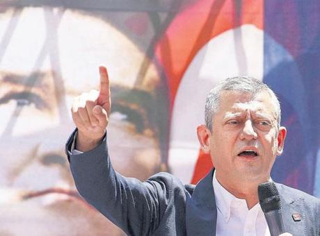 Özel, Kocatepe’ye yürüyecek