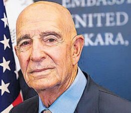 Özel temsilci Barrack, yarı özerliklik hedefini açık etti: ABD’den Suriye’de rota değişikliği sinyali