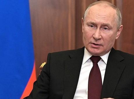 Putin: Trump ile görüşme zamanında ve çok faydalı oldu