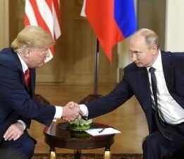 Rus yetkiliden Putin-Trump görüşmesi hakkında dikkat çeken açıklama: Dünyayı değiştirecek