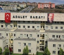 Sakarya’da kuyumcudan hırsızlığa ilişkin 7 sanığın yargılanması sürdü