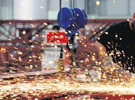 ‘Sanayide alarm zilleri güçlü çalıyor’