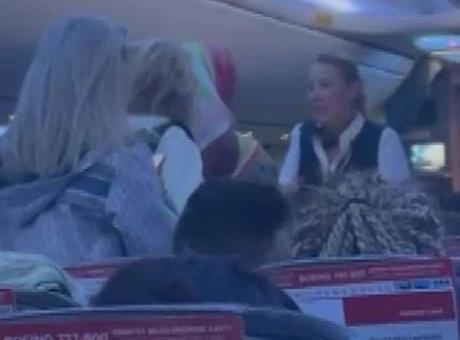Sofya’dan İstanbul’a gelen uçakta kriz! ‘Kural dışı yolcu prosedürü’ uyguladı’