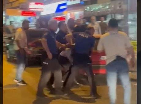 Sokak ortasında terör estirmişlerdi! Ankara’da ambulansa saldıran şüpheliler gözaltına alındı