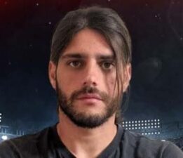 SON DAKİKA HABERİ: TRANSFER OLDUĞU TAKIMDA FORMA GİYEMEDİ! GENÇ FUTBOLCU ANİDEN HAYATINI KAYBETTİ