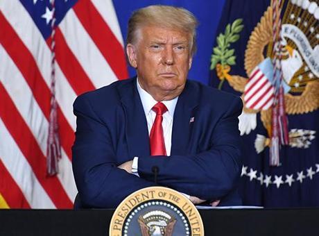 SON DAKİKA HABERLER: Beyaz Saray’da kovma furyası devam ediyor! Trump, kritik bir ismi daha görevden aldı