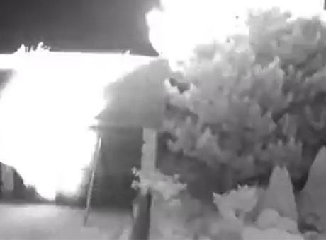 SON DAKİKA HABERLER: Tarlaya düşen gizemli cisim bomba gibi patladı!