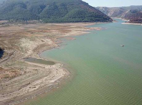 Son dakika… İzmir’de 32 saatlik su kesintisi: 8 ilçe ve yüzlerce mahalle etkilenecek
