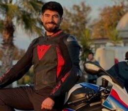 Sosyal medya fenomeninin öldüğü motosiklet kazası kamerada