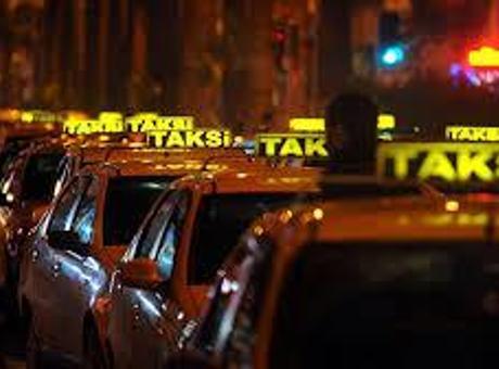 Taksi esnafı İBB’nin açacağı taksi ihalesine tepki gösterdi