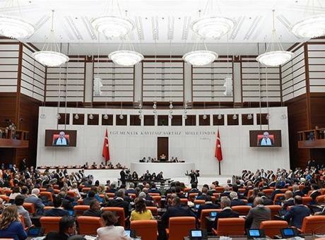 TBMM olağanüstü toplandı! Meclis Başkanı Kurtulmuş: Gözlerimizin önünde bir halk katlediliyor