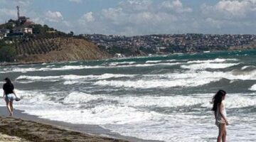 Tekirdağ’da fırtına alarmı! Eğitim uçuşları iptal edildi, denize girmek yasak