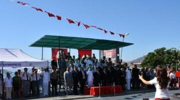 ‘TEKNOFEST Mavi Vatan’ 30 Ağustos Zafer Bayramını bando konseriyle karşıladı