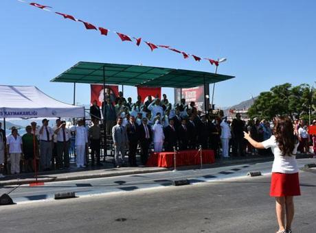 ‘TEKNOFEST Mavi Vatan’ 30 Ağustos Zafer Bayramını bando konseriyle karşıladı