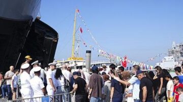 TEKNOFEST Mavi Vatan’da ’30 Ağustos’ coşkusu: Üçüncü gün etkinlikleri başladı