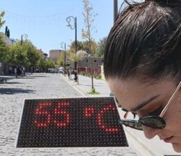Termometreler 55’i gösterdi! Kentte sokaklar boşaldı