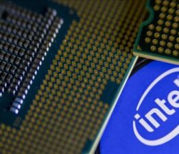 Trump duyurdu! Intel ABD hükümetine hisse vermeyi kabul etti