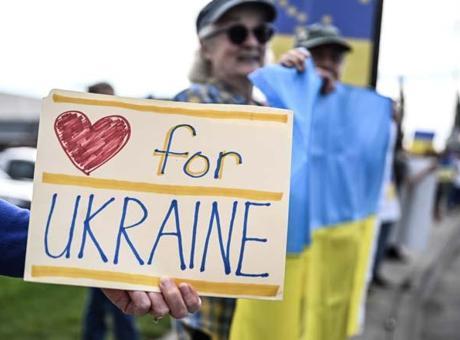 Trump-Putin görüşmesi öncesi Alaska’da Ukrayna’ya destek gösterisi!