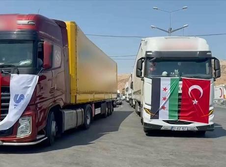 Türkiye ile Suriye arasında aktarmasız kara yolu taşımacılığı 13 yıl sonra yeniden başladı