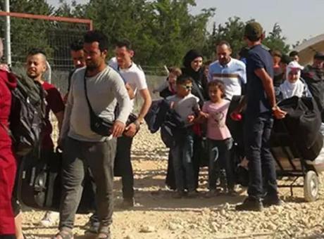 Türkiye’deki Suriyelilerin ülkelerine dönüşleri devam ediyor