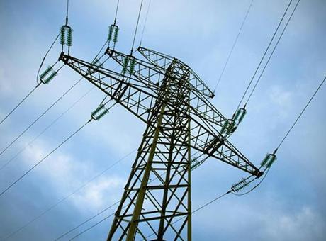 Türkiye’nin elektrik kurulu gücü 120 bin megavatı aştı