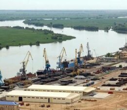 Ukrayna: Rusya’ya İran’dan İHA ve mühimmat taşıyan gemiye saldırı düzenledik
