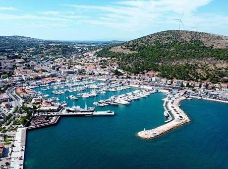 Ünlü tatil beldesinde tatilcilere ikinci şok! Su kesintileri 10 saate çıktı