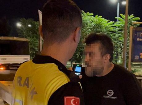 Yakalanınca uyuşturucuyu camdan attı! ‘Polis salaktı zaten görmeyecekti bunu’