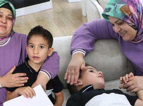 Ahmet’in annesi gözyaşları içinde seslendi! ‘Bu varyantın tedavisi var mı’
