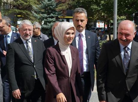 Aile ve Sosyal Hizmetler Bakanı Göktaş, Çorum’da ziyaretlerde bulundu