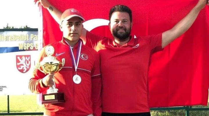 Babasıyla avda başladı, Dünya Şampiyonu oldu