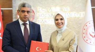 Bakan Göktaş, Azerbaycan Çalışma ve Halkın Sosyal Koruması Bakanı Aliyev ile bir araya geldi