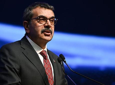 Bakan Tekin’den OECD’nin yayımladığı rapora ilişkin paylaşım