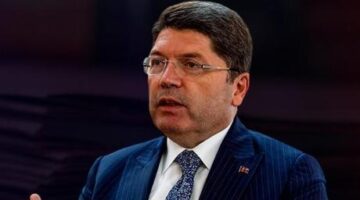 Bakan Tunç’tan CHP İstanbul İl Başkanlığı önünde yaşananlara ilişkin açıklama: Adli soruşturma başlatılmıştır