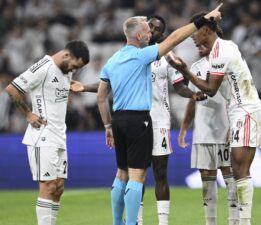 Beşiktaş 8 maçta 17 gol yedi: Savunma çöktü